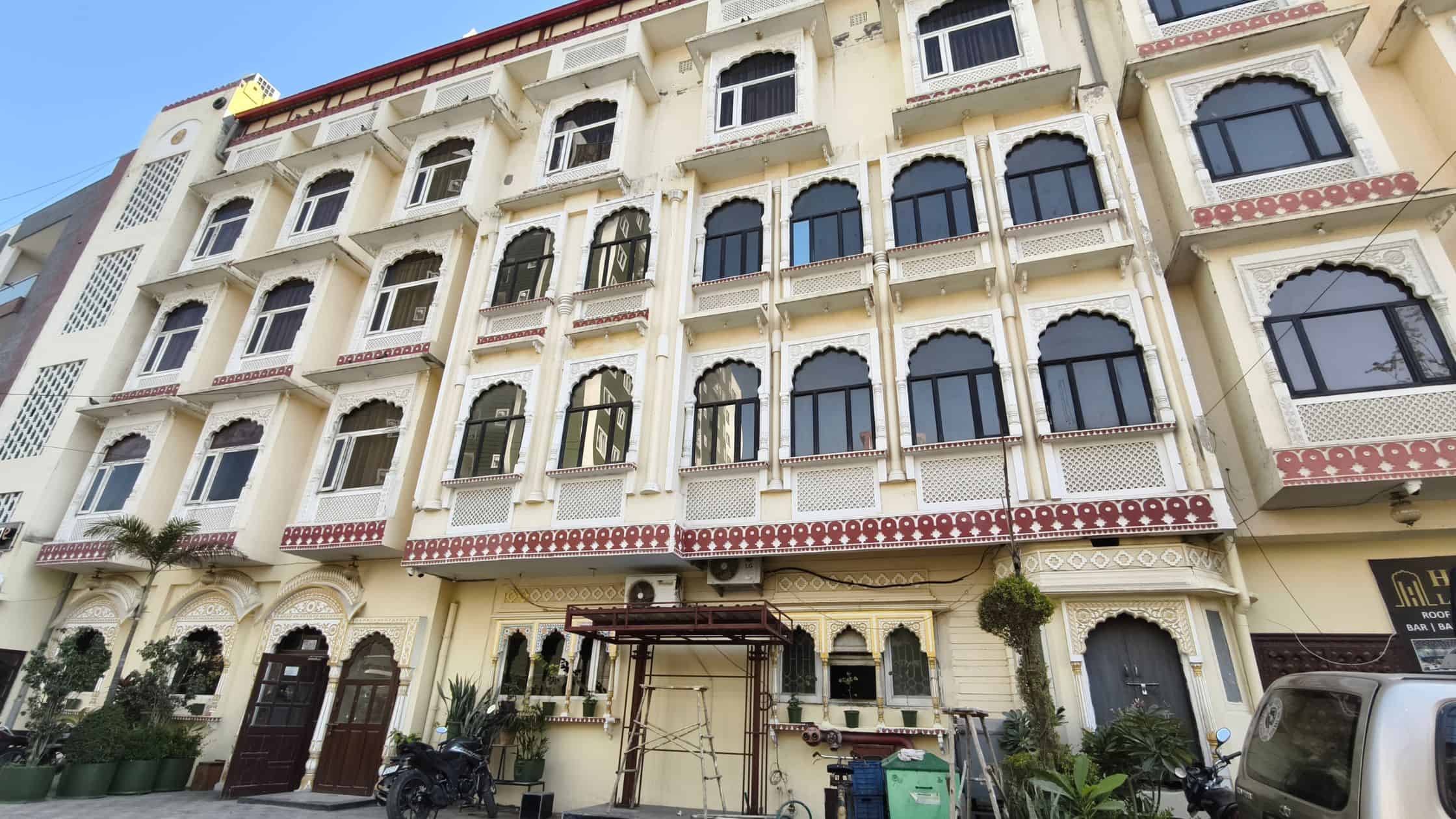 Hotel Laxmi Niwas